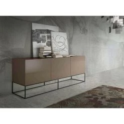 LES TENDANCES Buffet 3 Portes Bois Laqué Et Pieds Métal Noir Ciora - Couleur Pearl 7 LES TENDANCES Buffet 3 Portes Bois Laqué Et Pieds Métal Noir Ciora - Couleur Pearl -Buffet et enfilade Soldes 41994104 3