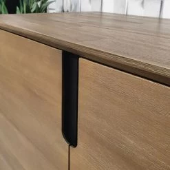 MEUBLETMOI Buffet En Bois D'acacia Avec Poignées En Métal Noir - KASSIA - Bois 8 MEUBLETMOI Buffet En Bois D'acacia Avec Poignées En Métal Noir - KASSIA - Bois -Buffet et enfilade Soldes 59498442 4